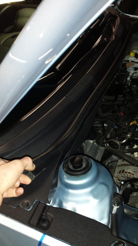 How to Remove windshield wiper arms and windshield cowl Chevrolet